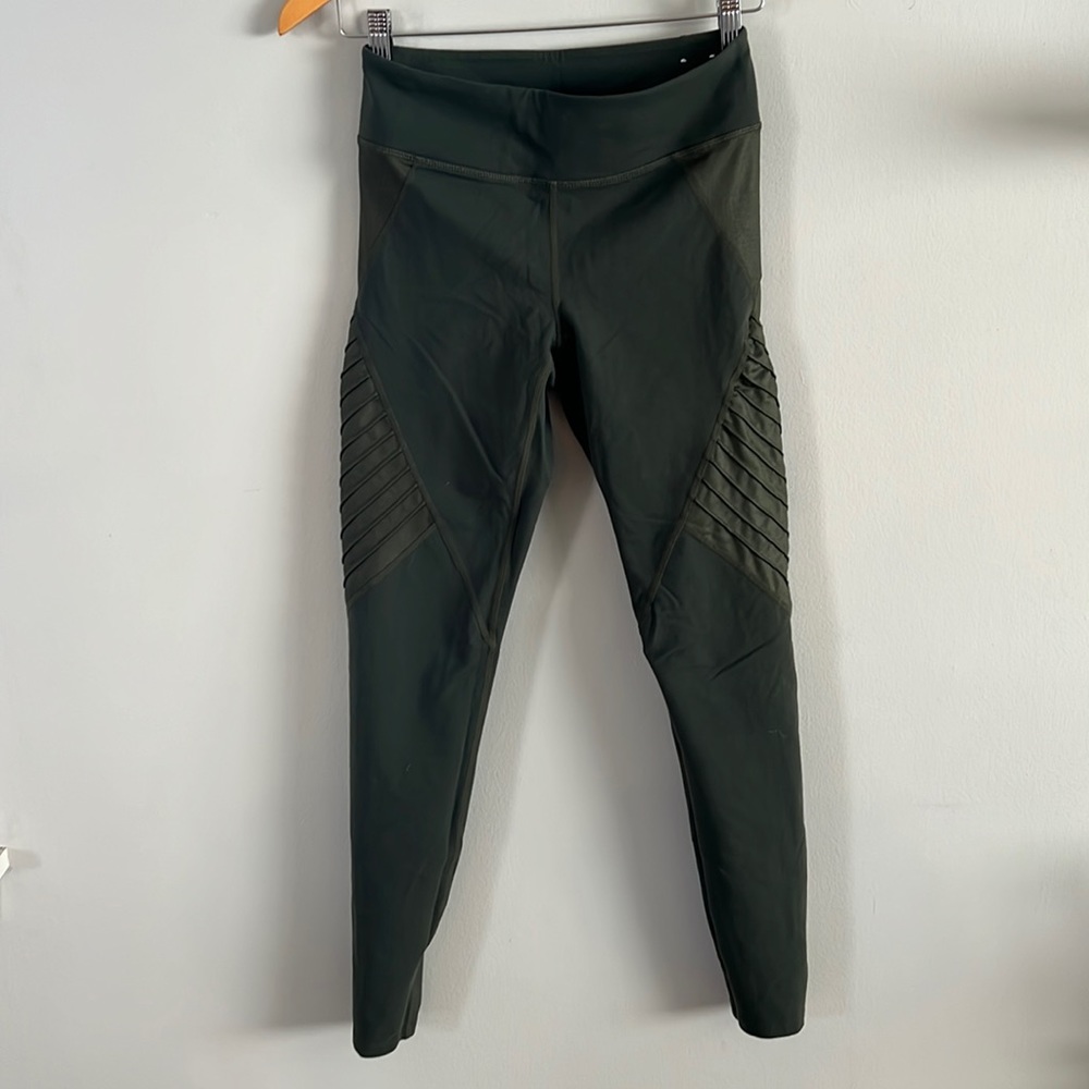 JoyLab forest green leggings